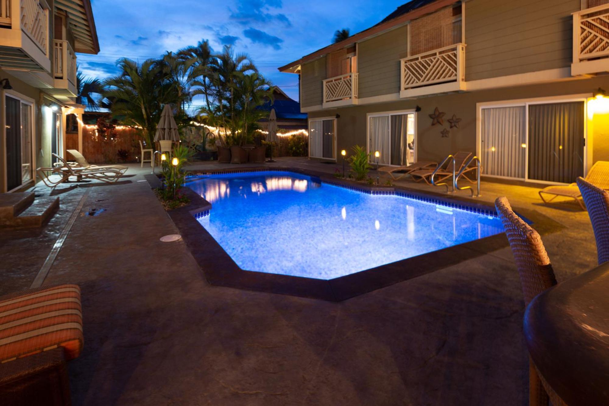 Bamboo Suite, 1 Bedroom, Sleeps 4, Pool & Bbq, Pre-Renovation Summer Sale キヘイ エクステリア 写真